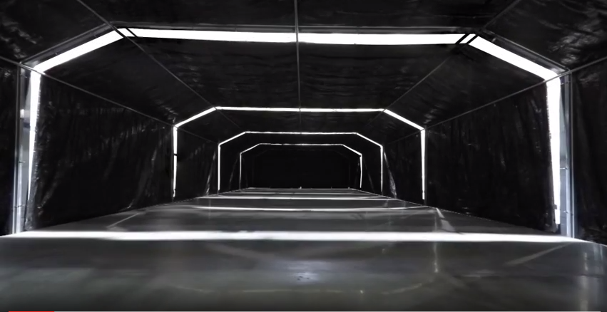 Blackout greenhouse 03.jpg